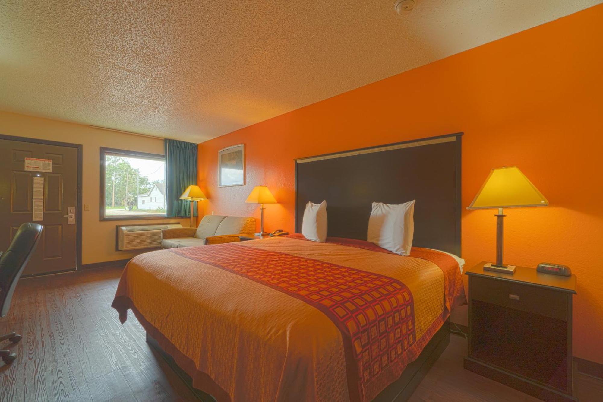 Regency Inn & Suites By Oyo Bay City Tx Ngoại thất bức ảnh