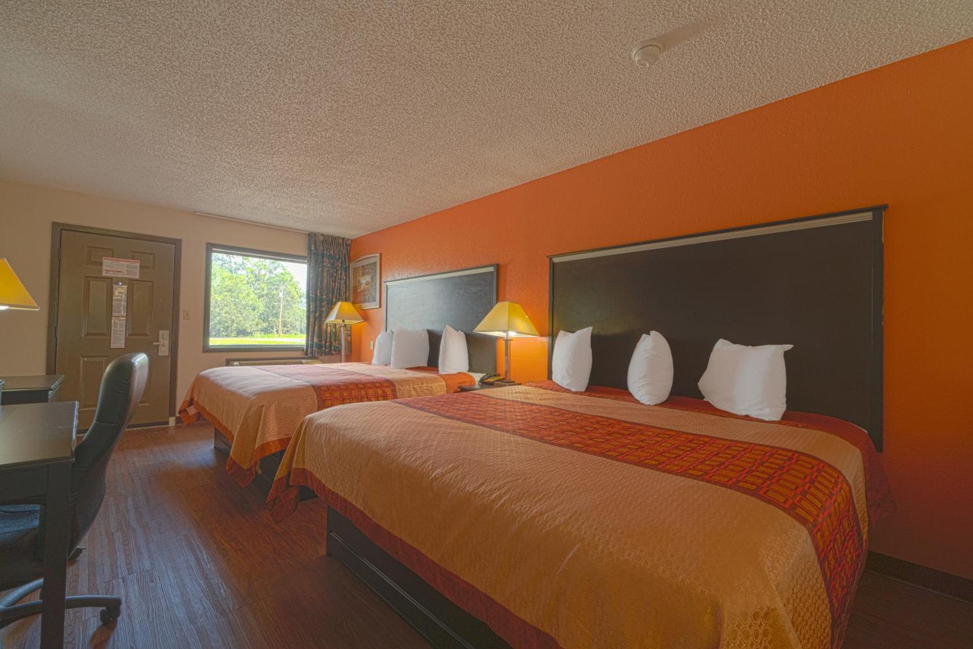 Regency Inn & Suites By Oyo Bay City Tx Ngoại thất bức ảnh